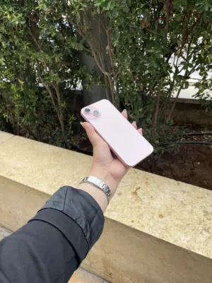 Apple iPhone 15 Plus 128 GB in Amman