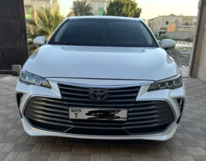 تويوتا أفالون 2019