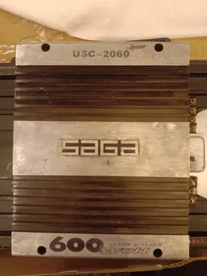 مضخم صوت للسيارة من ماركة Saga  طراز USC-2060