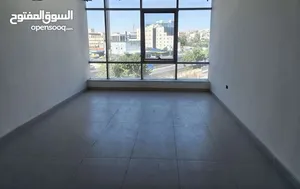 مكتب للإيجار بمساحة 63م2 – الدوار السابع