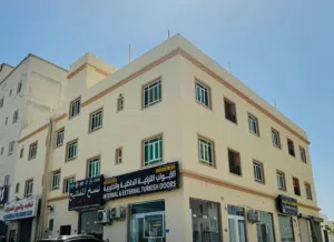 محل في المعبيلة الصناعية للإيجار