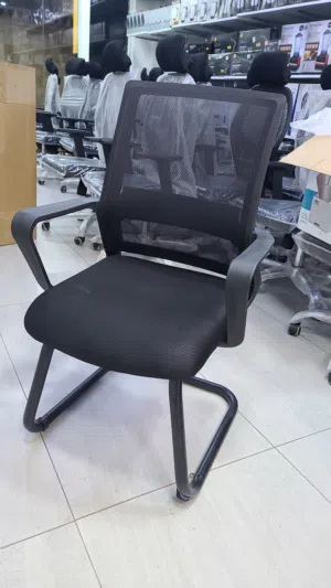 كراسي انتظار/كراسي محاضرات /كراسي ضيف كراسي عيادات جلد شبك مريحة وبمواصفات طبية wanting chair ergono