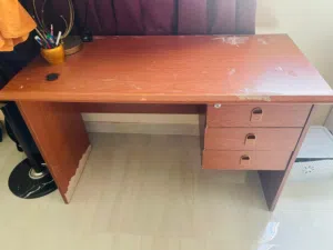 office/study table for sale