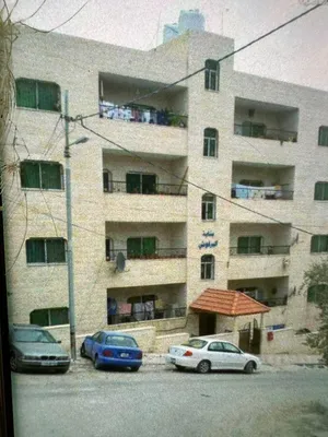 140 m2 3 Bedrooms Apartments for Rent in Zarqa Dahiet Al Amera Haya