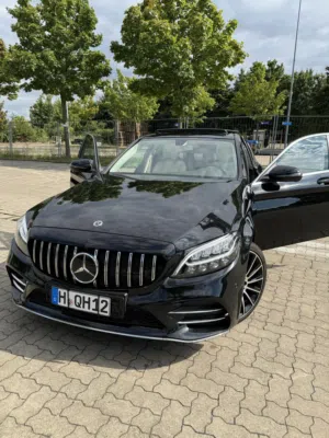 Used Mercedes Benz C-Class in Zarqa