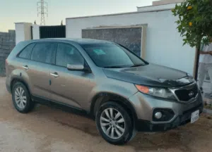 Used Kia Sorento in Tripoli