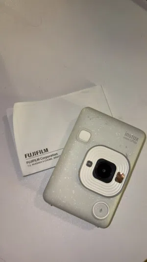 كاميرا Fujifilm Instax Mini LiPlay Hybrid Digital أصلية لون أبيض
