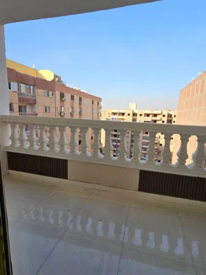 160 m2 3 Bedrooms Apartments for Sale in Giza Haram