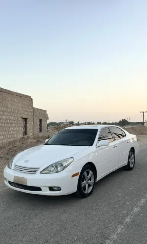 Used Lexus ES in Muscat