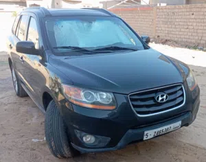 Used Hyundai Santa Fe in Tripoli