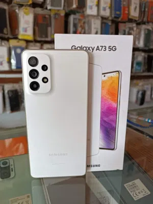 مستعمل اخو الجديد Samsung A73 5G رام 16 جيجا 256 أغراضة والكرتونه الأصلية متوفر توصيل