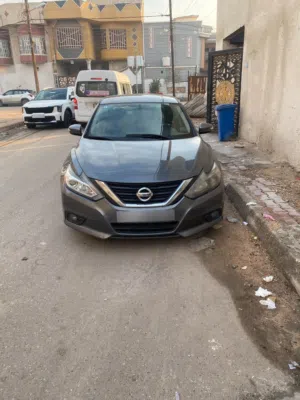 نيسان _ التيما_ 2018 _ 4 راكب للبيع او مراوس حسب القناعة