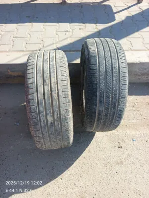 تايرات عدد ثنين بسعر رخيص