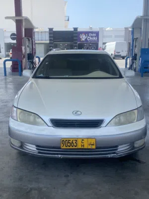Used Lexus ES in Al Batinah