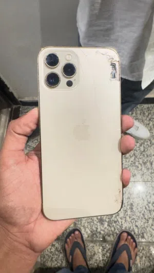 Apple iPhone 12 Pro Max 256 GB in Basra