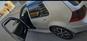 Volkswagen . Golf . 2002 . Used3