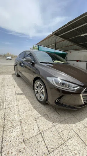Used Hyundai Elantra in Al Sharqiya