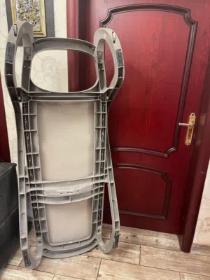 كرسى حمام سباحه بلاستيكى