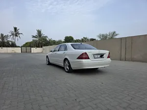 مرسيدس بنز الفئة-S S 500 2005