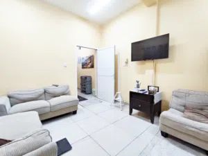 Large, fully furnished studio apartment for  monthly rent استوديو مفروش للايجار الشهري