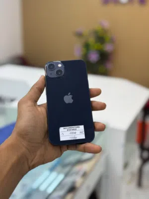 iPhone 13-128 GB Excellent and smooth condition device