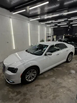 Used Chrysler 300 in Basra