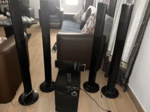 AILiang UF-6068 Home Theater System 5.1 - بحالة ممتازة