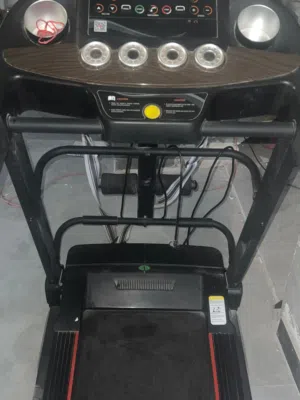 جهاز رياضه جري للبيع السعر 300 وبي مجال قليل