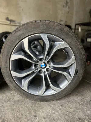 X6.  X5.  BMW