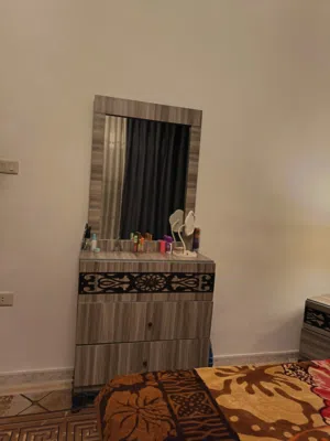 غرفة نوم شبه جديد سعر 150
