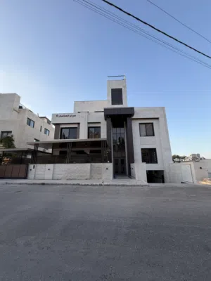 150 m2 3 Bedrooms Apartments for Sale in Amman Abdoun
