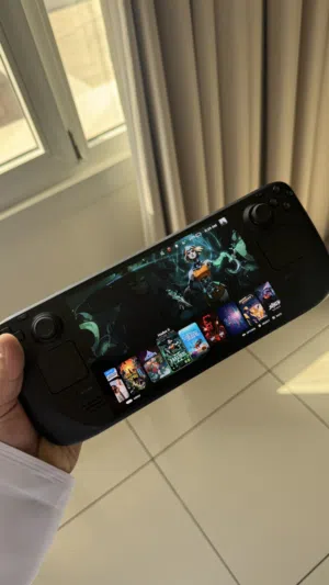 Steam deck Oled 512GB جهاز العاب محمول