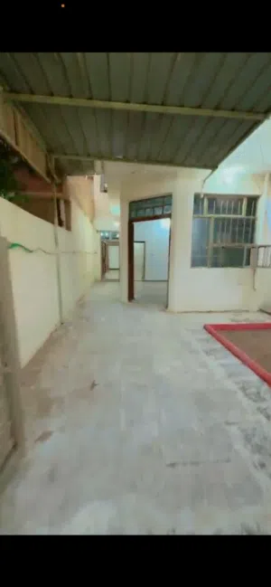 دار للبيع المساحه 100/متر/الواجهه 5والنزال 20