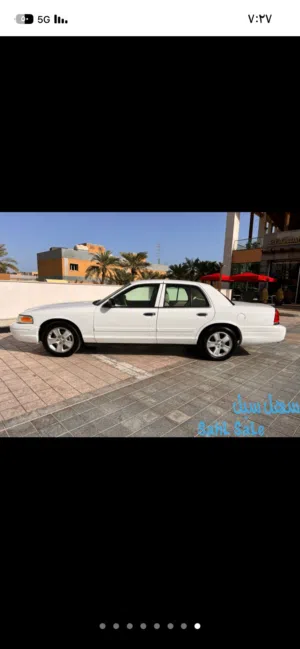 فورد فكتوريا موديل 2012