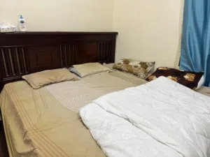 King size bed
