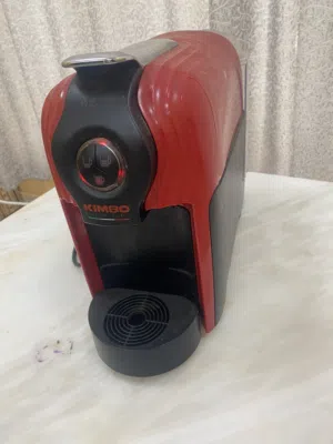 اله قهوة والشاي