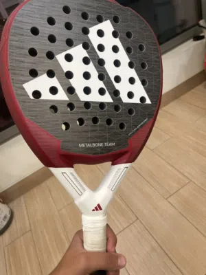 Adidas metalbone hrd padel racket