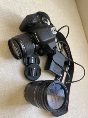 للبيع كاميرا Canon EOS 750D
