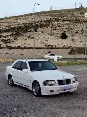 Merseds c180 للبيع