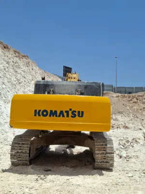 Excavator 450 Komatsu