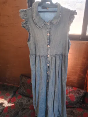 فساتين مستره