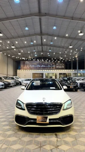 مرسيدس S500