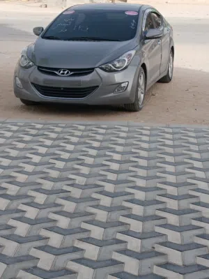 Used Hyundai Elantra in Al-Mahrah