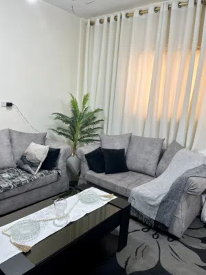 طقم كنب 7مقاعد +سجادة