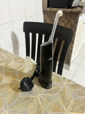 جهاز تنظيف الاسنان سونيكير اير فلوس Philips