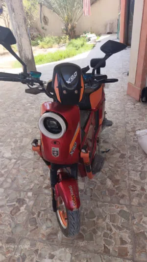 دراجه  x900