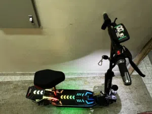 سكوتر كهربائي