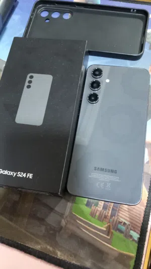 Samsung Galaxy S24 FE 256 GB in Irbid
