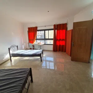 213 m2 . Landlord0