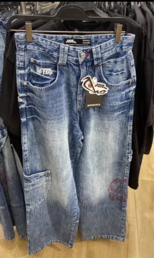 Bershka super baggy jeans X NO FEAR